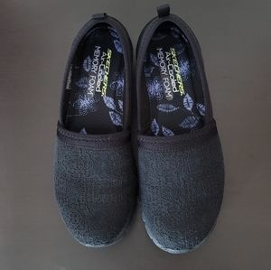 Skechers memory foam black slip on shoes